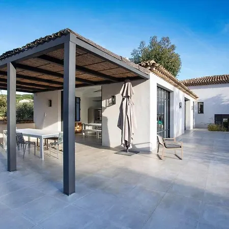 Exceptional - - Pool Feriehus Saint-Tropez